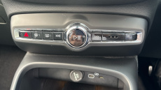 Volvo XC40 2.0 B3P Plus Dark 5dr Auto Petrol Estate